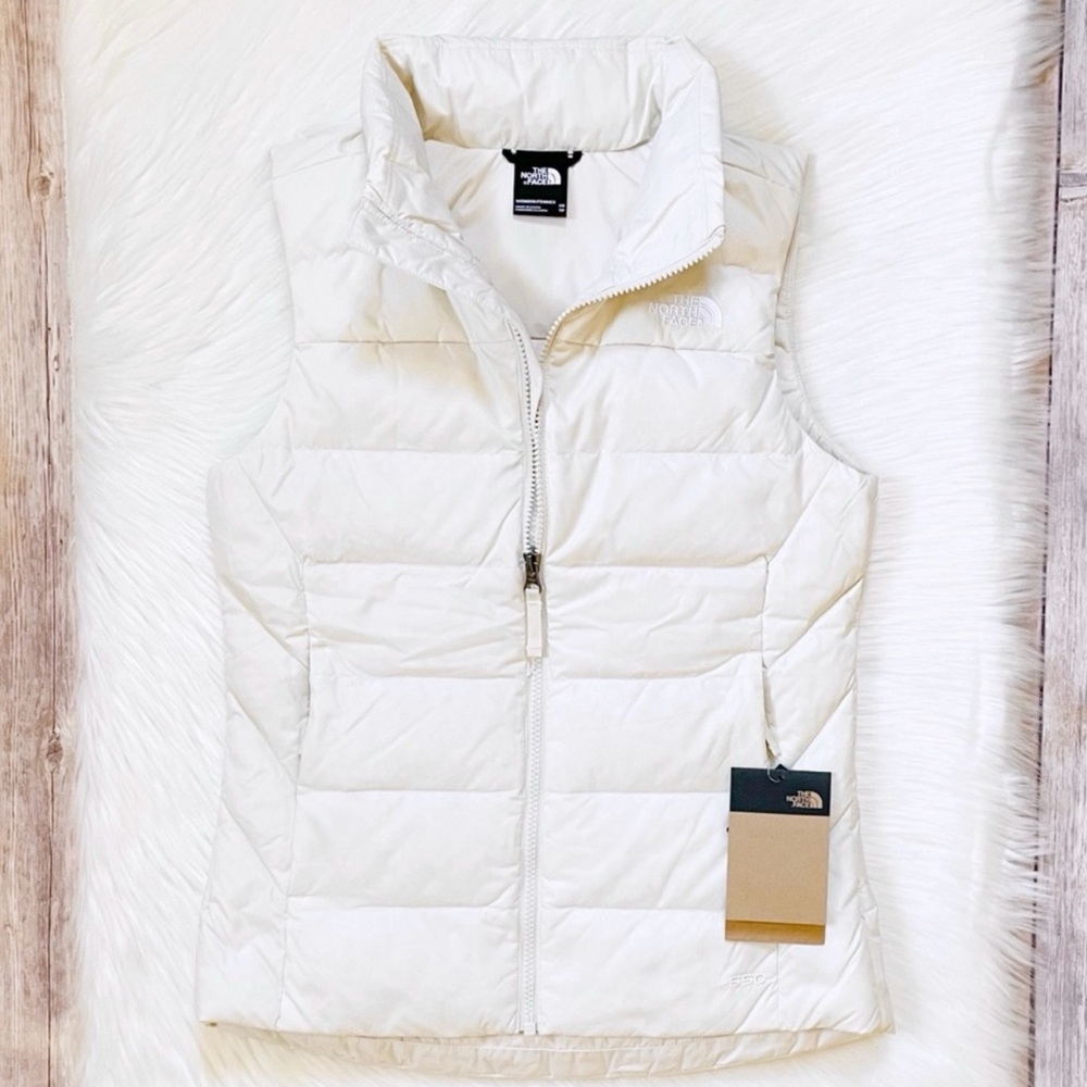 The North Face Women's White Puffer Vest Vintage White